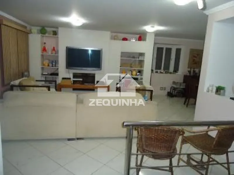 Casa, 3 quartos, 306 m² - Foto 11