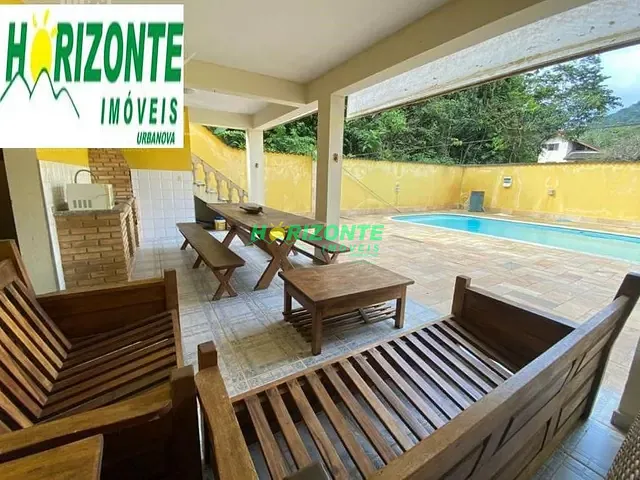 Casa com 1100m² 5 quartos e 4 banheiros, à venda, no bairro Park Imperial em Caraguatatuba