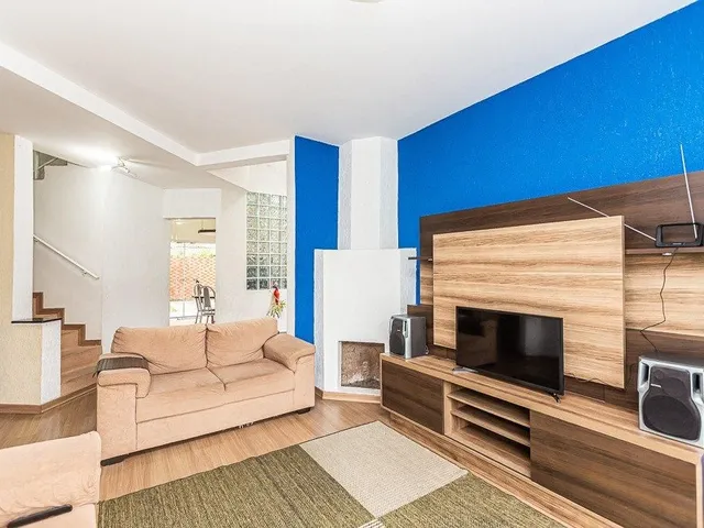 Casa com 223m² 3 quartos e 3 banheiros, à venda, no bairro Santa Cândida em Curitiba