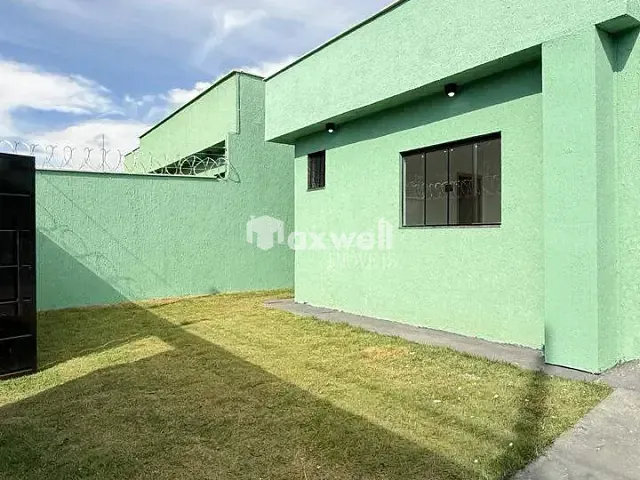 Casa 3 quartos e 2 banheiros, à venda, no bairro Parque Ibirapuera em Aparecida de Goiânia