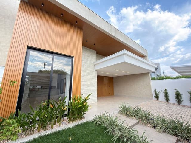 Casa com 360m² 3 quartos e 3 banheiros, à venda, no bairro Aquarela Brasil Residencial em Sinop
