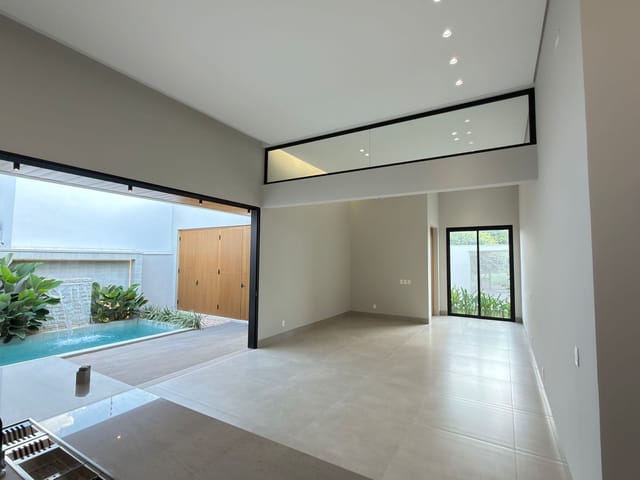 Casa com 360m² 3 quartos e 3 banheiros, à venda, no bairro Aquarela Brasil Residencial em Sinop