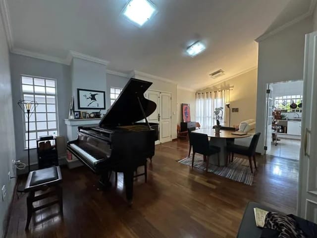 Casa com 260m² 4 quartos e 3 banheiros, à venda, no bairro Bosque da Saúde em São Paulo
