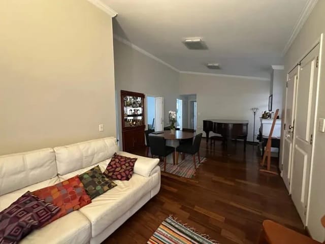 Casa com 260m² 4 quartos e 3 banheiros, à venda, no bairro Bosque da Saúde em São Paulo