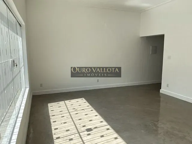 Casa com 297m² 3 quartos e 2 banheiros, para alugar, no bairro Ipiranga em São Paulo