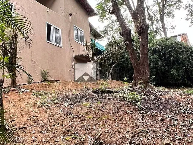 Casa 3 quartos e 2 banheiros, à venda, no bairro Itaipu em Niterói