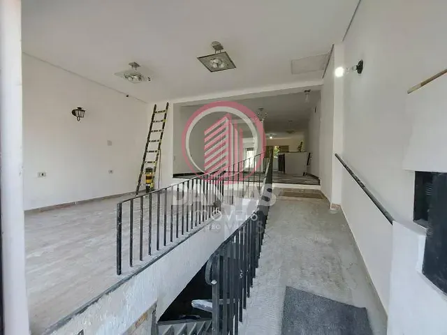 Casa com 122m², à venda, no bairro Centro em Osasco