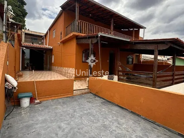 Casa 4 quartos e 5 banheiros, à venda, no bairro Horto em Belo Horizonte