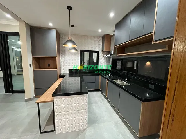 Casa com 451m² 3 quartos e 5 banheiros, à venda, no bairro Condomínio Residencial Monaco em São José dos Campos