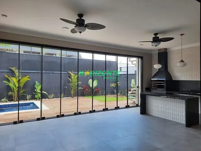 Casa com 451m² 3 quartos e 5 banheiros, à venda, no bairro urbanova em São José dos Campos