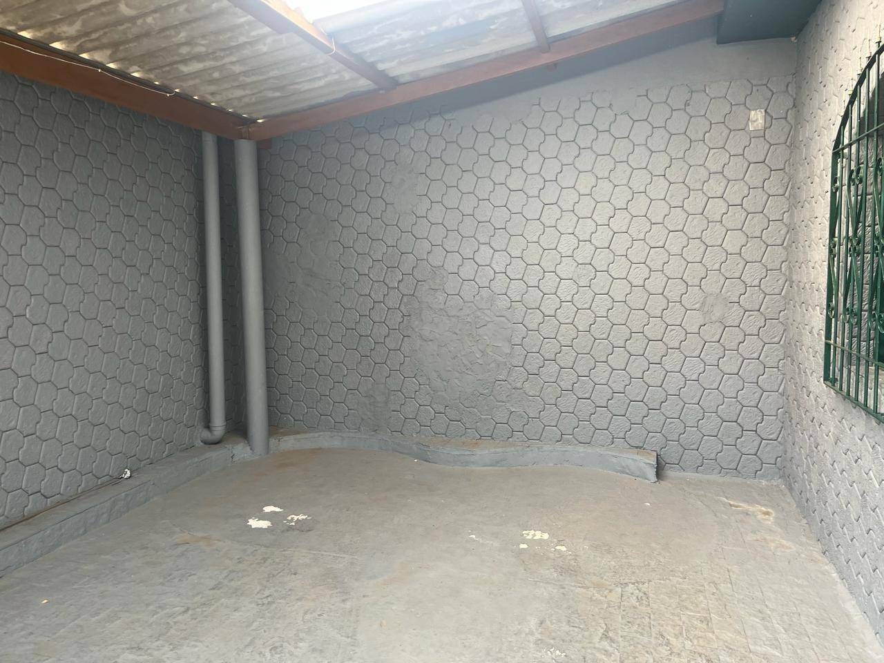 Casa à venda com 4 quartos, 200m² - Foto 14