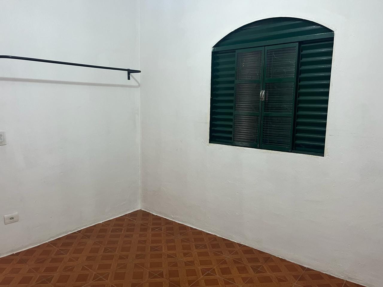 Casa à venda com 4 quartos, 200m² - Foto 34