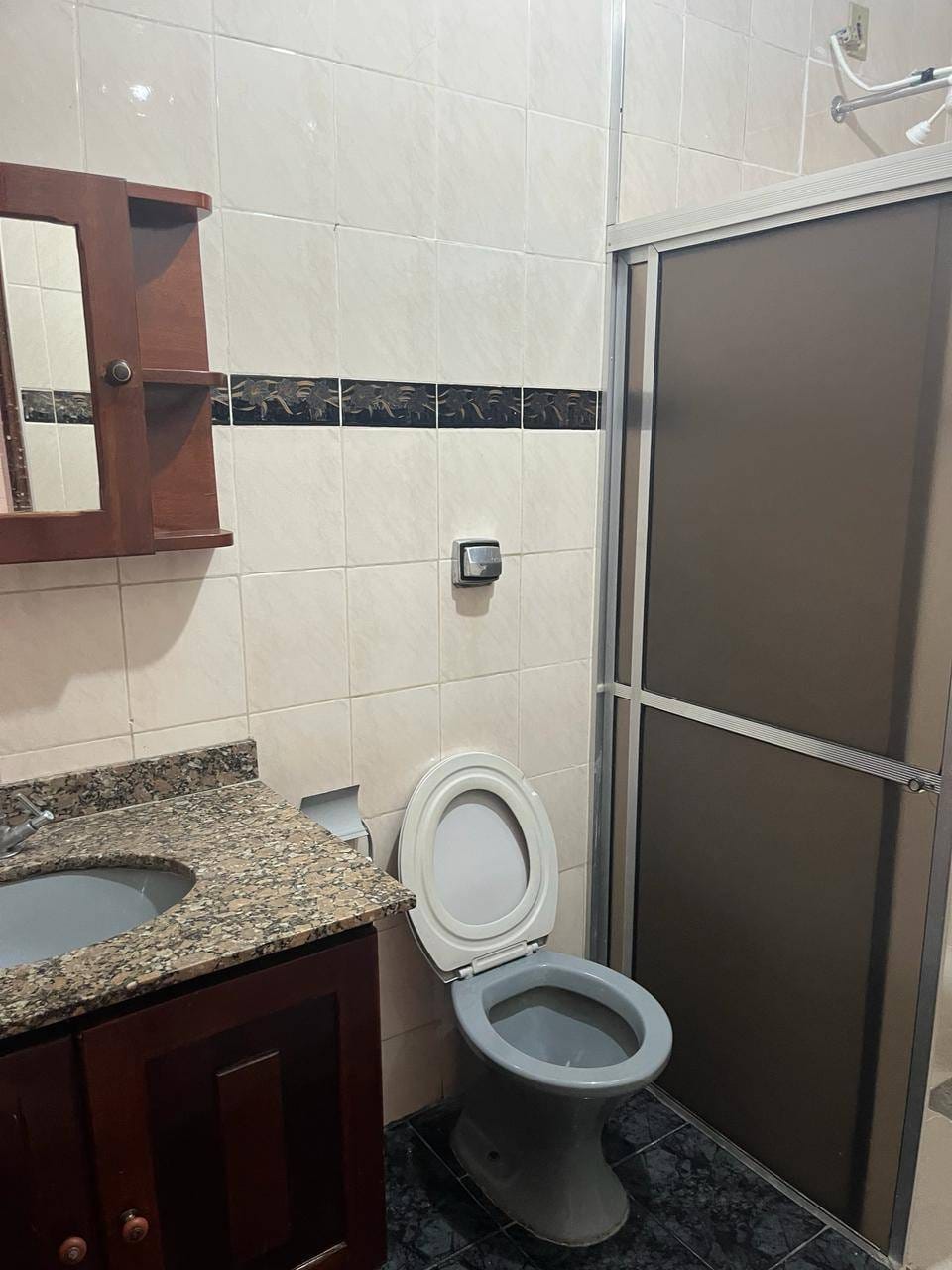 Casa à venda com 4 quartos, 200m² - Foto 29