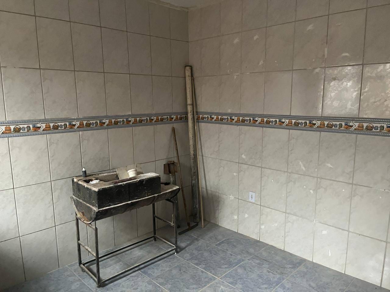 Casa à venda com 4 quartos, 200m² - Foto 45