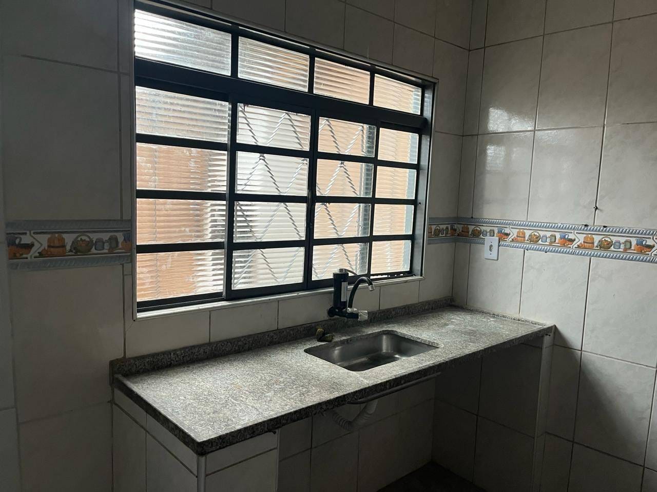 Casa à venda com 4 quartos, 200m² - Foto 46