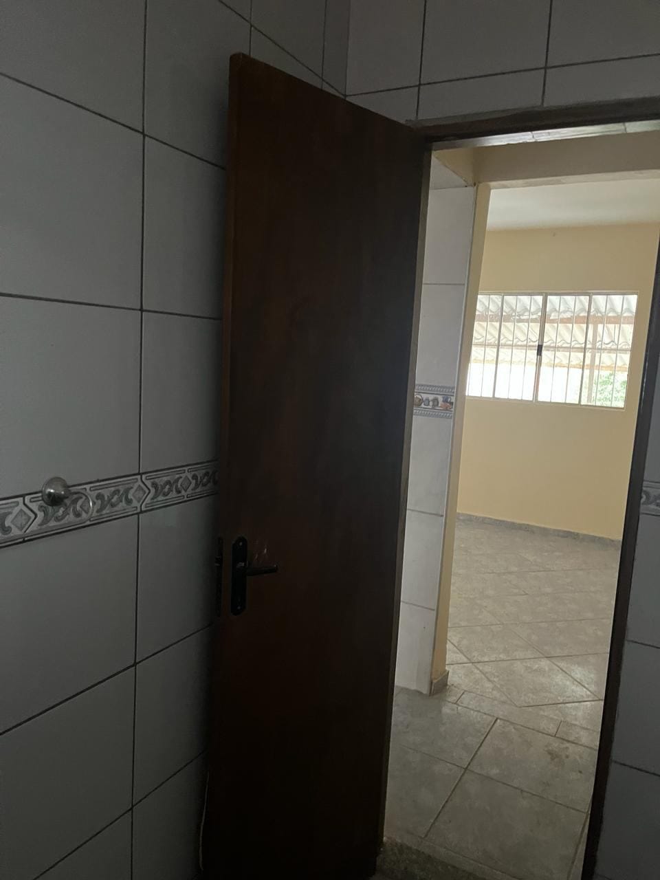 Casa à venda com 4 quartos, 200m² - Foto 5