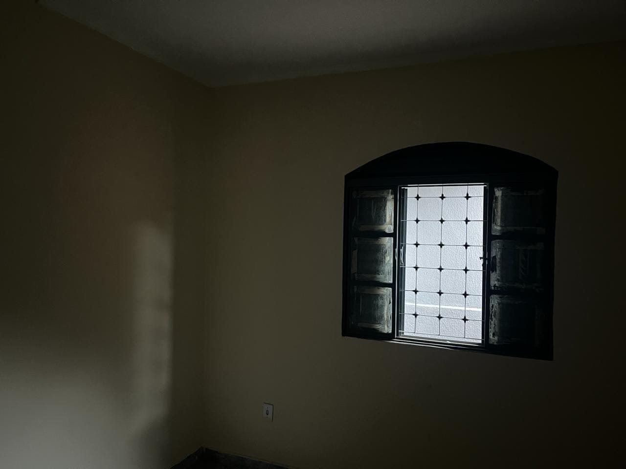 Casa à venda com 4 quartos, 200m² - Foto 12