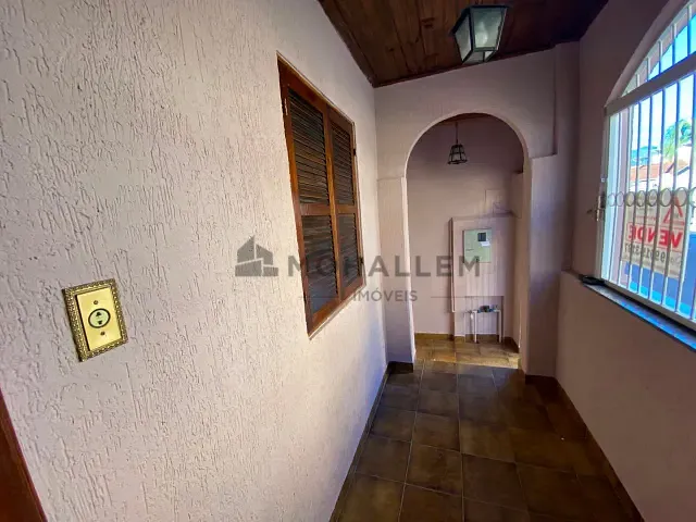 Casa 4 quartos e 2 banheiros, à venda, no bairro Boa Vista em Itajubá