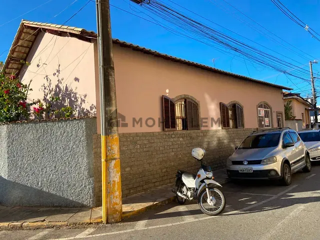 Casa 4 quartos e 2 banheiros, à venda, no bairro Boa Vista em Itajubá