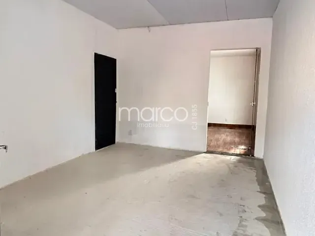 Casa 2 quartos e 1 banheiro, para alugar, no bairro Residencial Forteville em Goiânia