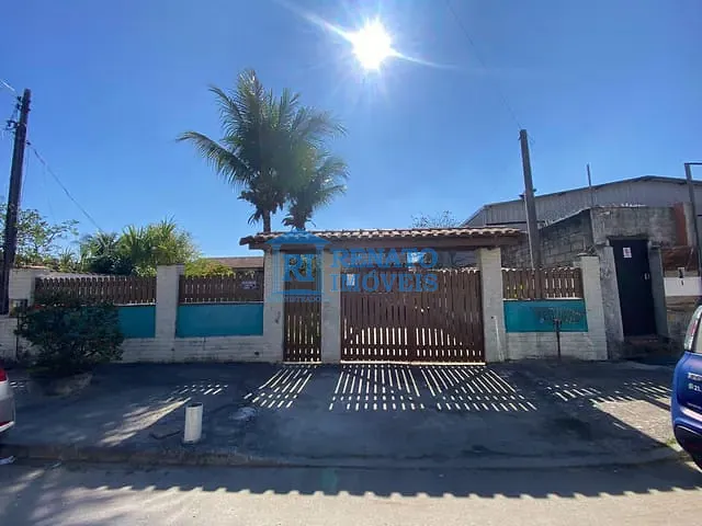 Casa 6 quartos e 4 banheiros, à venda, no bairro Centro em Maricá