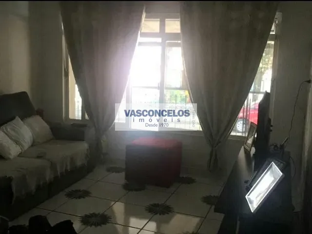 Casa com 250m² 3 quartos e 1 banheiro, à venda, no bairro Monte Castelo em São José dos Campos