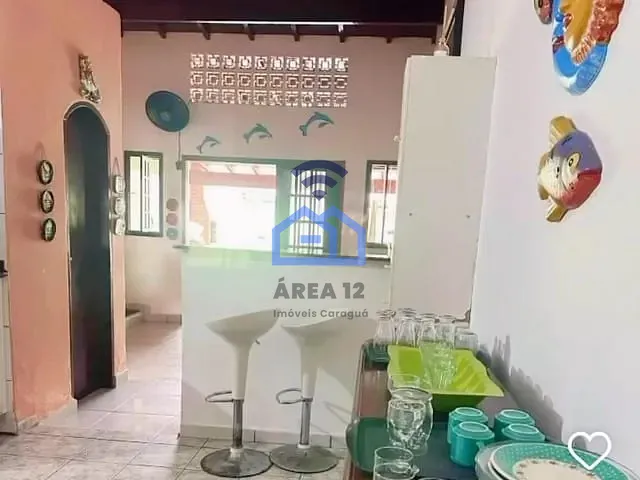 Sobrado com 125m² 2 quartos e 2 banheiros, à venda, no bairro Rio do Ouro em Caraguatatuba