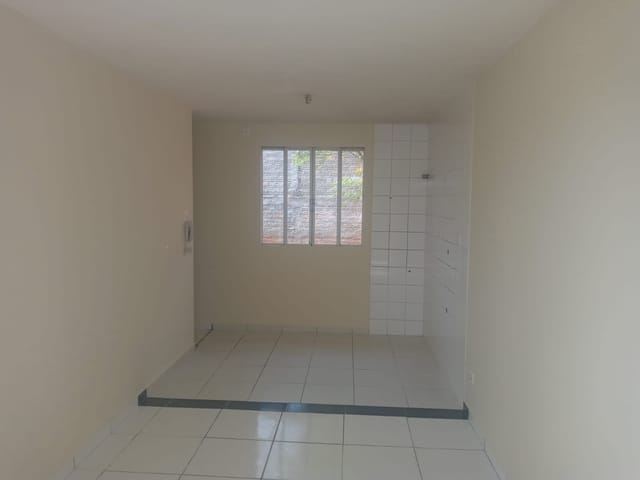 Casa com 425m² 2 quartos e 1 banheiro, à venda, no bairro Ronda em Ponta Grossa