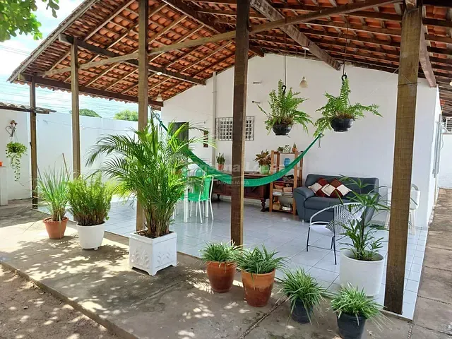 Casa com 267m² 3 quartos e 1 banheiro, à venda, no bairro Aeroporto em Teresina