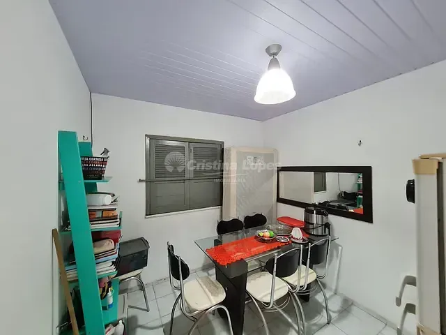 Casa com 267m² 3 quartos e 1 banheiro, à venda, no bairro Aeroporto em Teresina