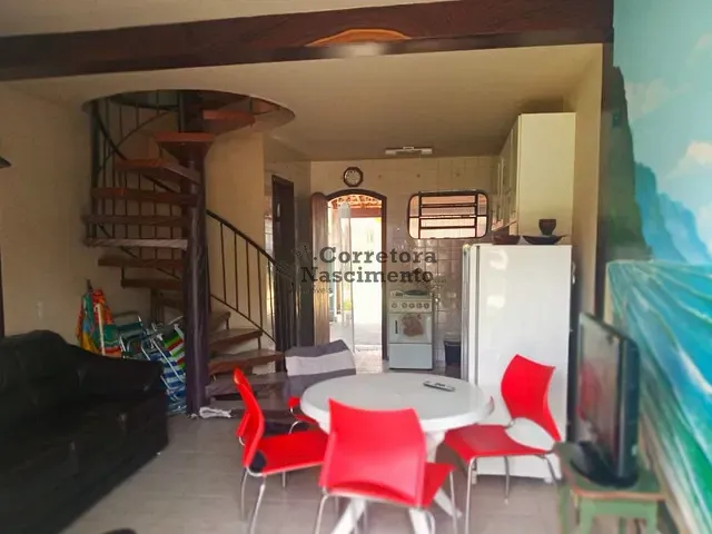 Casa com 100m² 2 quartos e 2 banheiros, à venda, no bairro Perequê-Açu em Ubatuba
