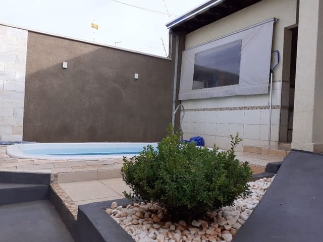Casa com 250m² 3 quartos e 2 banheiros, à venda, no bairro Colinas Park Residencial em Birigüi