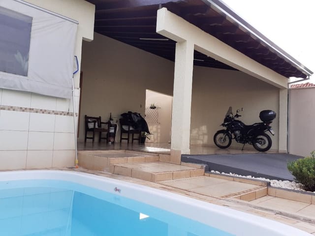 Casa com 250m² 3 quartos e 2 banheiros, à venda, no bairro Colinas Park Residencial em Birigüi