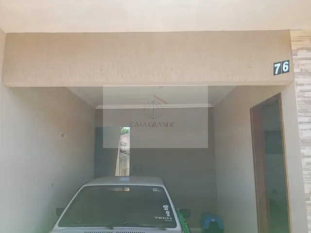 Casa 2 quartos e 1 banheiro, à venda, no bairro Cidade Verde em Rolândia