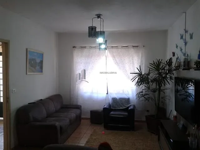 Casa com 267m² 3 quartos e 2 banheiros, à venda, no bairro Jardim Monte Carlo II em Arapongas