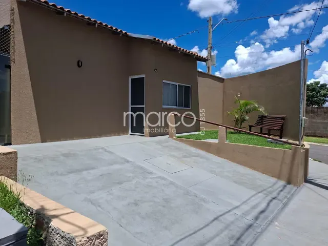Casa com 57m² 2 quartos e 2 banheiros, à venda, no bairro Fazenda São Domingos em Goiânia