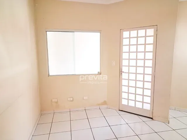 Casa 2 quartos e 2 banheiros, à venda, no bairro São Gonçalo em Taubaté