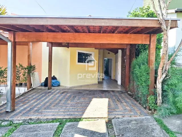 Casa 2 quartos e 2 banheiros, à venda, no bairro São Gonçalo em Taubaté