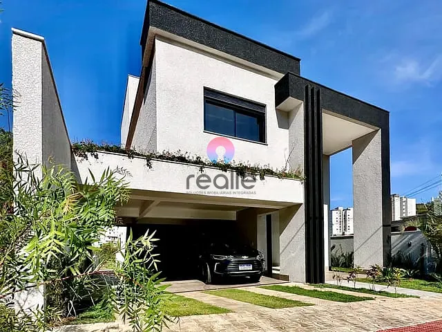 Casa com 386m² 4 quartos e 5 banheiros, à venda, no bairro Portal do Sol em Não informado