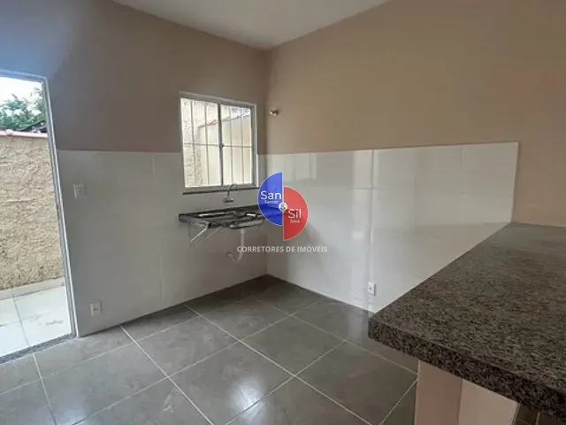 Casa 2 quartos e 1 banheiro, à venda, no bairro Ipiranga (Praia de Mauá) em Magé