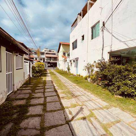 Casa 4 quartos e 2 banheiros, à venda, no bairro Braga em Cabo Frio