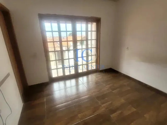 Casa 4 quartos e 3 banheiros, à venda, no bairro Jardim Juscelino Kubitschek em Indaiatuba