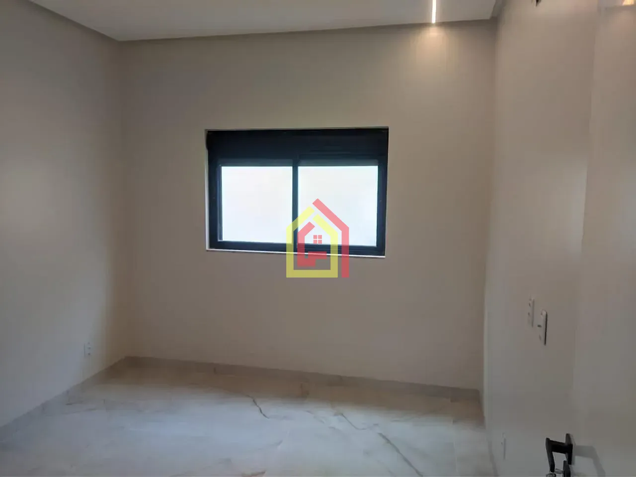 Casa à venda com 3 quartos, 2 suítes, 2 vagas e 157m² no Nova Marabá, Marabá (PA) — foto 9 de 12