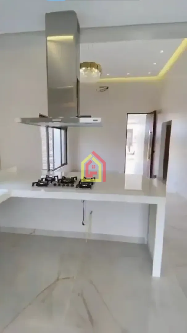 Casa à venda com 3 quartos, 2 suítes, 2 vagas e 157m² no Nova Marabá, Marabá (PA) — foto 4 de 12