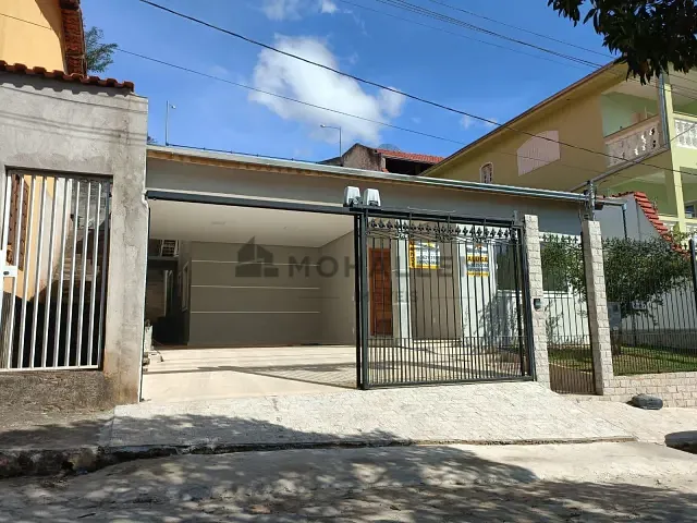 Casa com 360m² 3 quartos e 3 banheiros, à venda, no bairro Pinheirinho em Itajubá