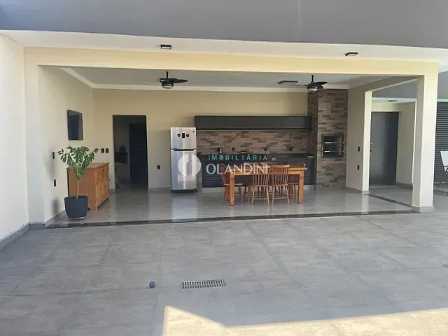 Casa com 518m² 3 quartos e 2 banheiros, à venda, no bairro Portal dos Manacás em Artur Nogueira