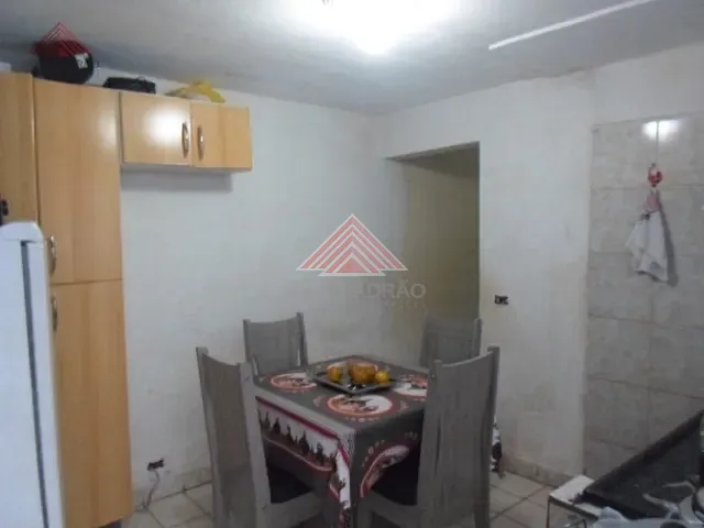 Casa 1 quarto e 1 banheiro, à venda, no bairro Jardim Zaira em Mauá