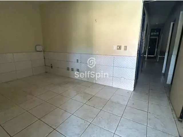 Casa 4 quartos e 3 banheiros, para alugar, no bairro Badu em Niterói