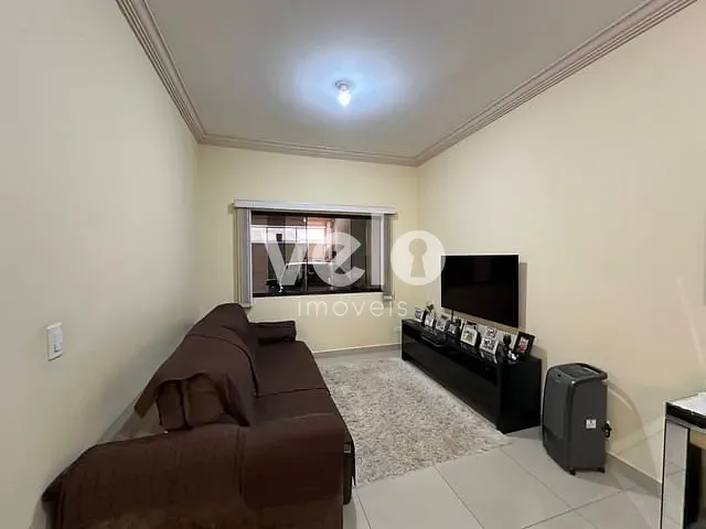 Casa com 205m² 3 quartos e 3 banheiros, à venda, no bairro Loteamento Residencial e Comercial Bosque Flamboyant em Taubaté