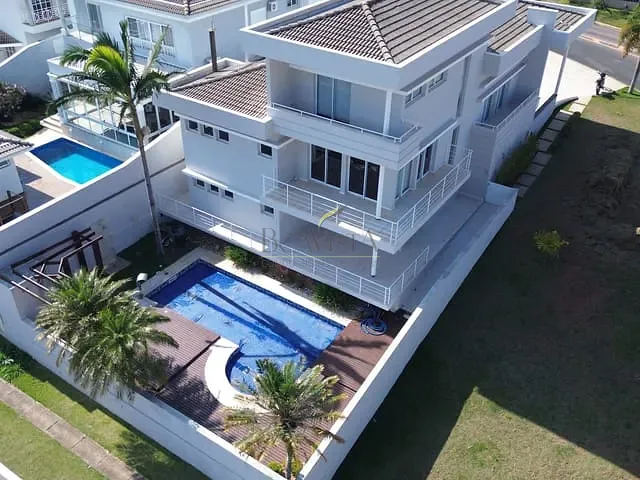 Casa com 580m² 3 quartos e 3 banheiros, à venda ou para alugar, no bairro Residencial Colinas de São Francisco em Bragança Paulista